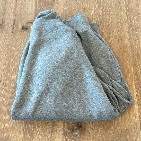 The Nike Sportswear Phoenix Fleece - Picture 9 of 9